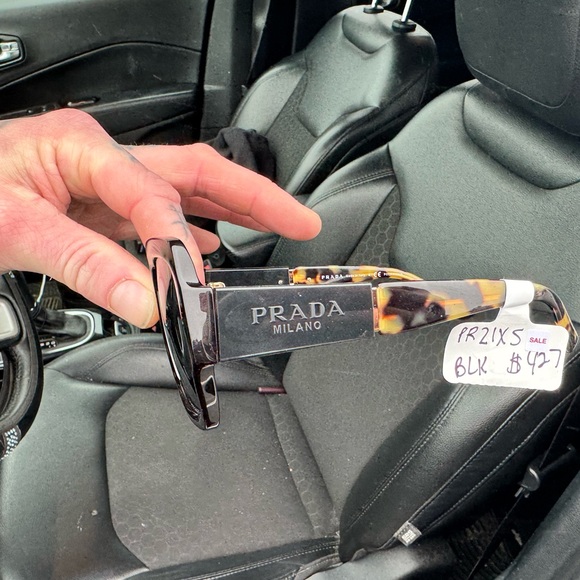 Brand new Prada glasses, half price - Picture 3 of 4